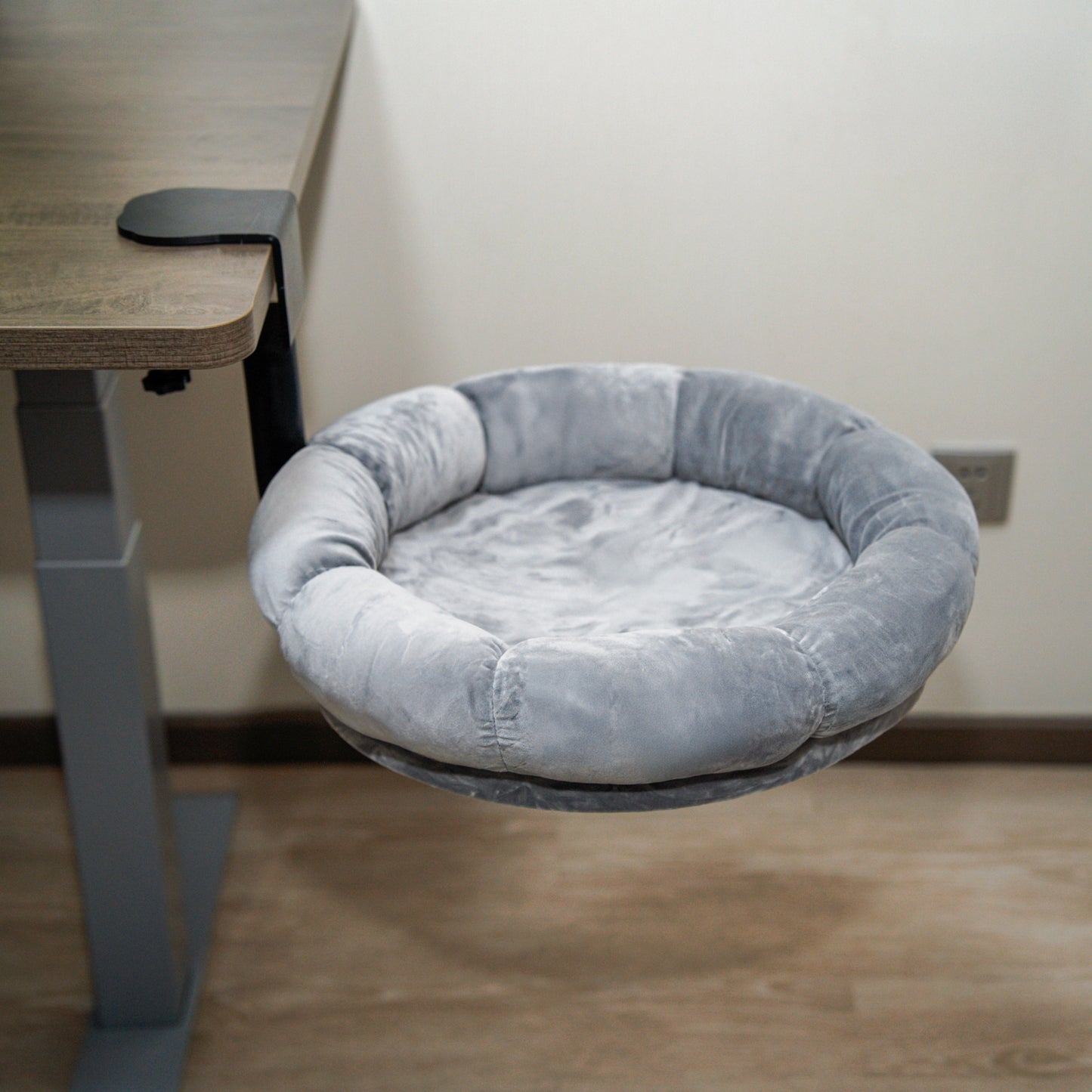 DeskPurrch™ Cat Bed